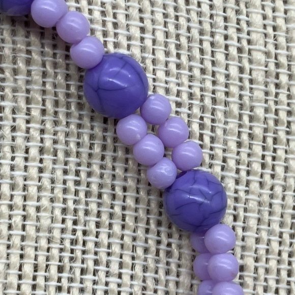 Toggle Bracelet 8 In Silver Flower Marbled Purple Lilac Round Bead Retro Cottage - Picture 2 of 8